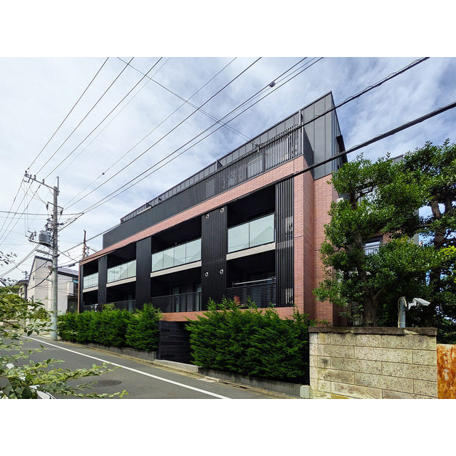 ラ・ペルラ柿の木坂