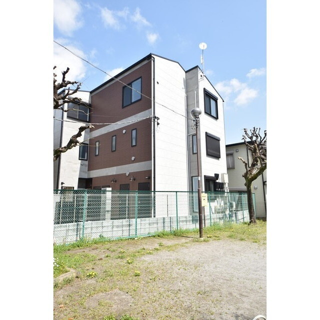 ウッドクレスト東高円寺レジデンス