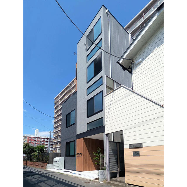 フォルスクラス高田馬場